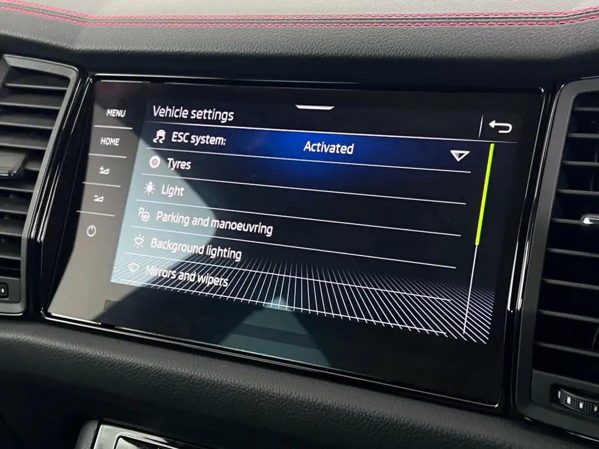 2022-skoda-kodiaq-20-tsi-vrs-244ps-big-38