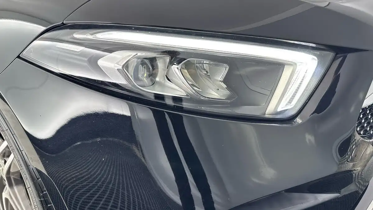 2019-mercedes-benz-a-class-20d-a200d-amg-line-hatchback-5d-big-23