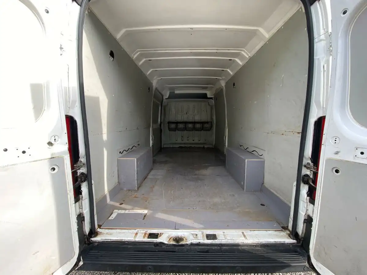 2020-peugeot-boxer-22-bluehdi-professional-435-l4-h2-big-42