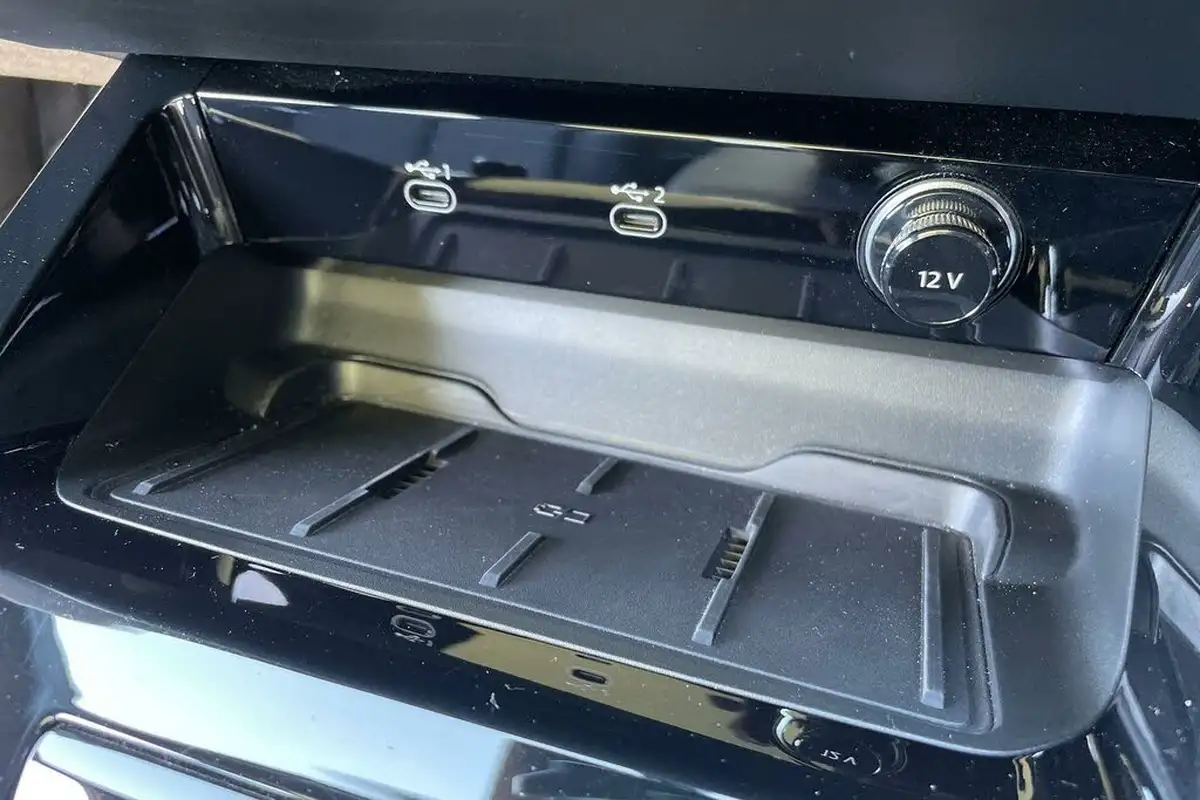 2024-audi-a5-20-tdi-edition-1-saloon-big-36