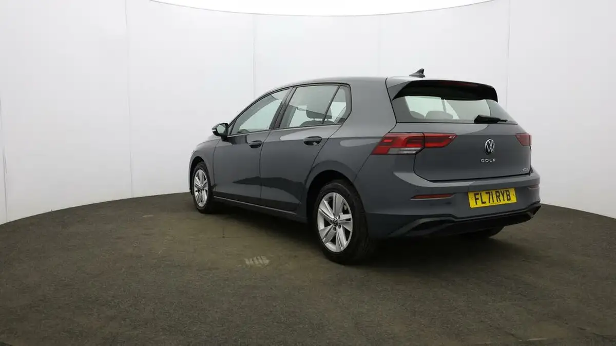 2021-volkswagen-golf-15-etsi-life-150ps-hatchback-big-31