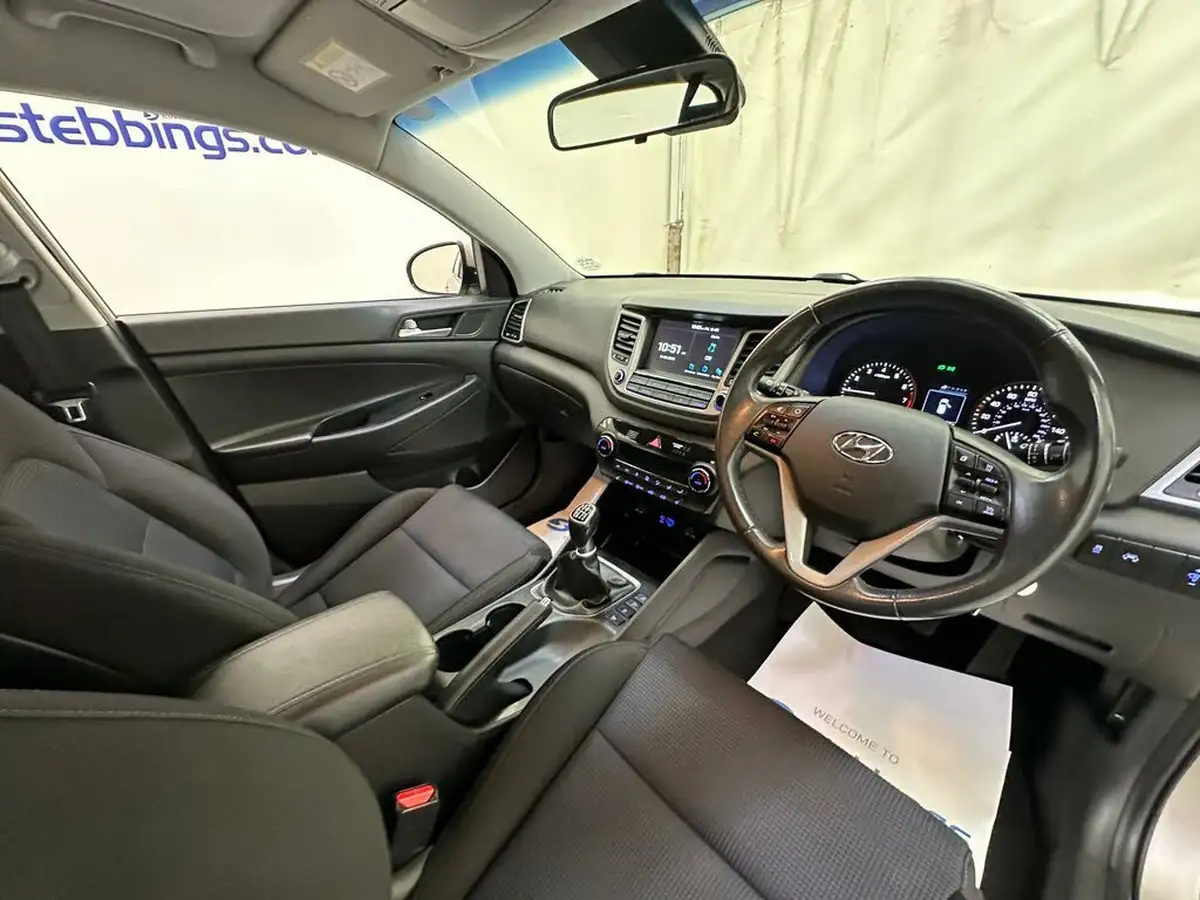 2018-hyundai-tucson-16-gdi-blue-drive-se-nav-big-13