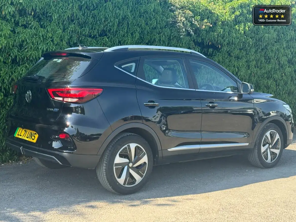 2021-mg-zs-suv-e-trophy-ev-big-31