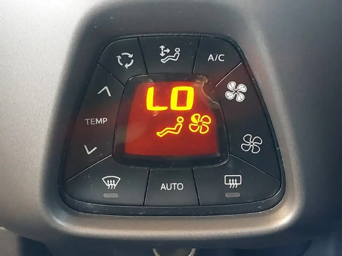 2019-toyota-aygo-10-vvt-i-x-plore-big-12