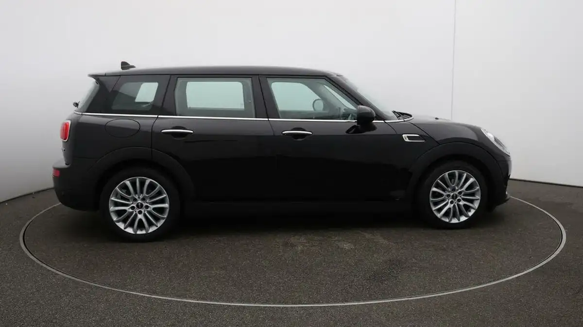 2018-mini-clubman-15-cooper-classic-ss-auto-big-47