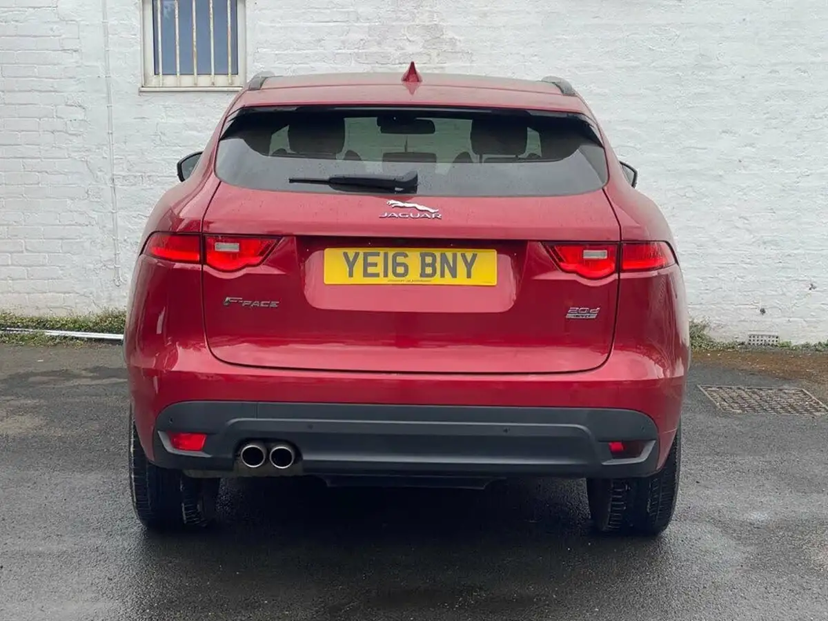 2016-jaguar-f-pace-20-i4d-r-sport-awd-auto-big-11