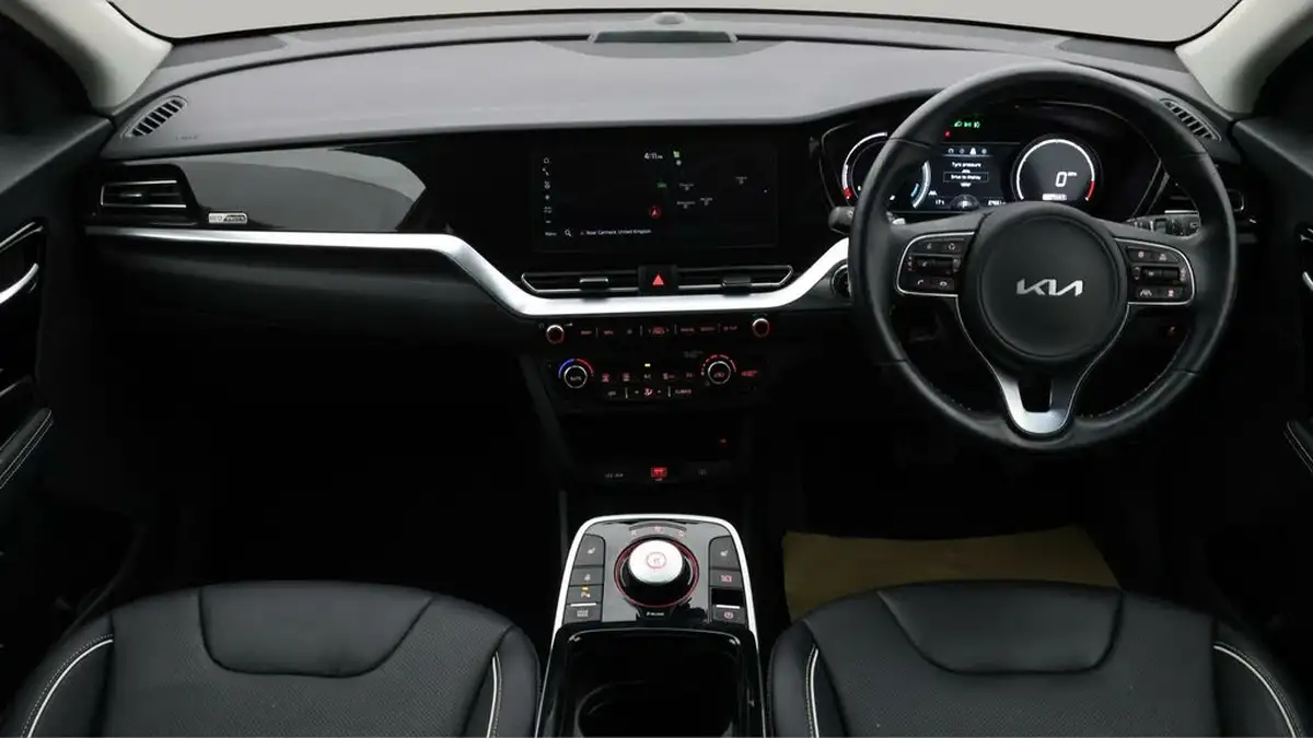 2022-kia-niro-ev-e-3-big-12