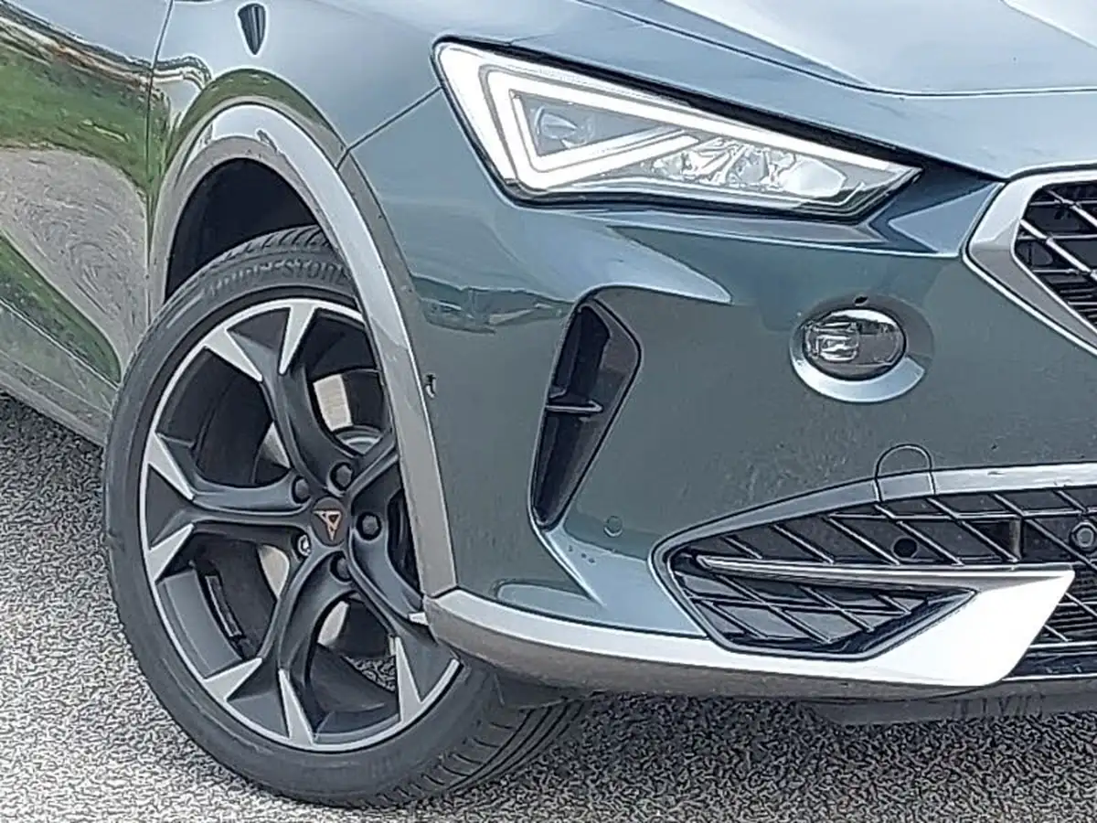 2021-cupra-formentor-14-e-hybrid-vz2-big-8