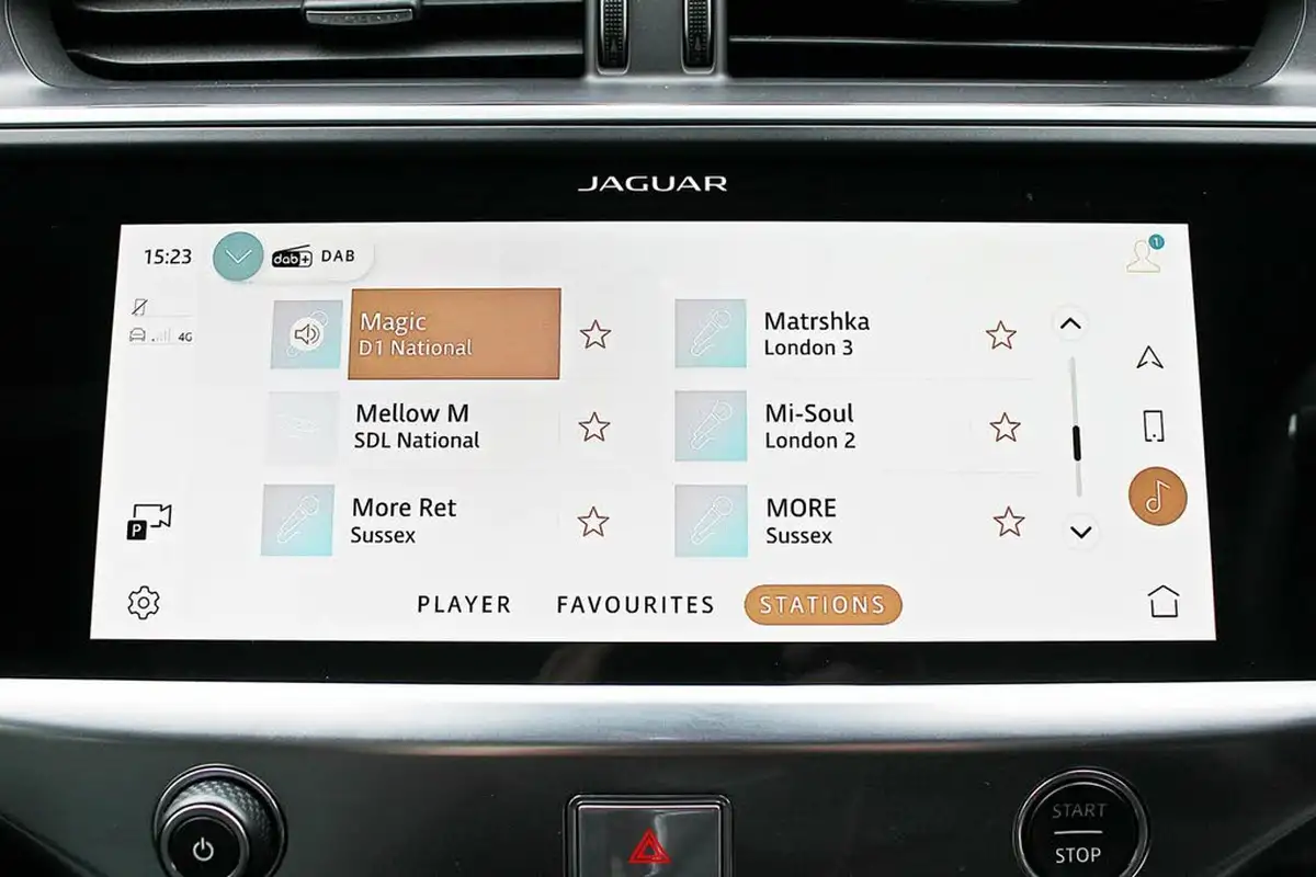 2023-jaguar-i-pace-ev400-hse-black-big-27
