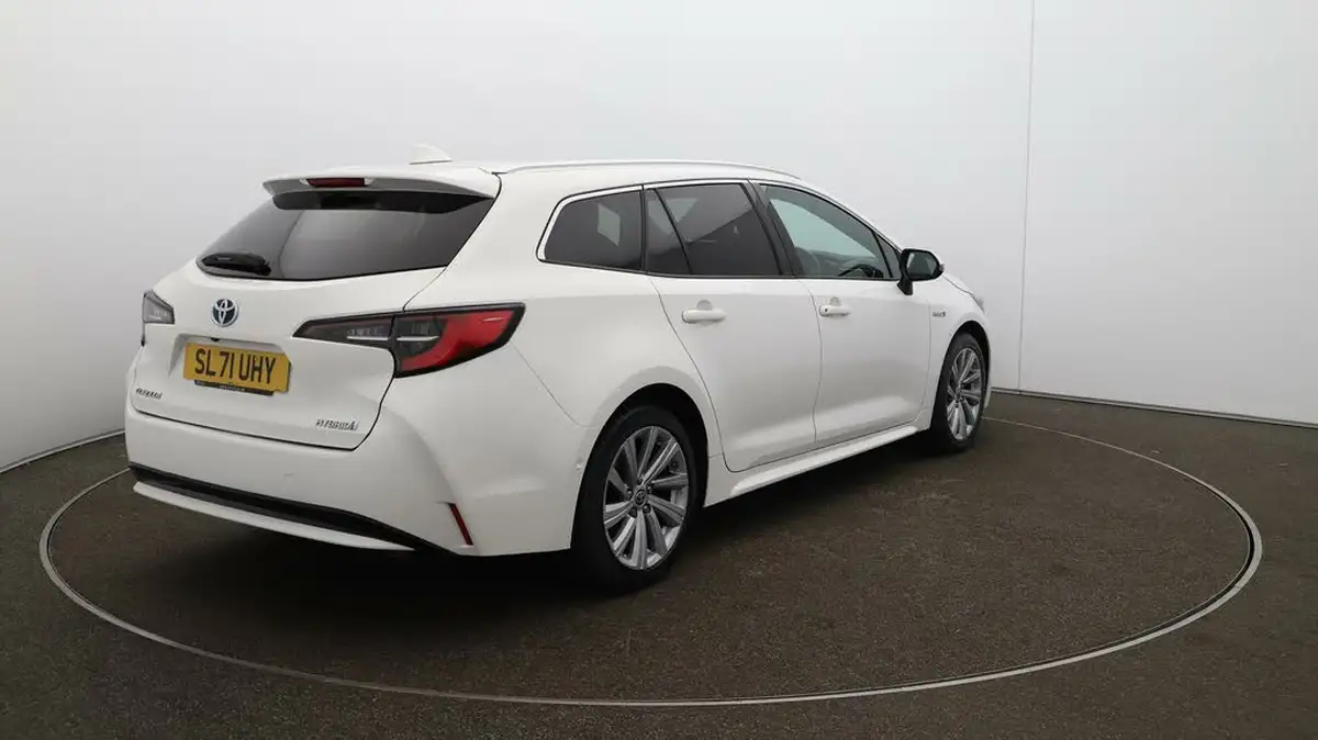 2021-toyota-corolla-18-vvt-i-design-trk-hatchback-5d-big-7