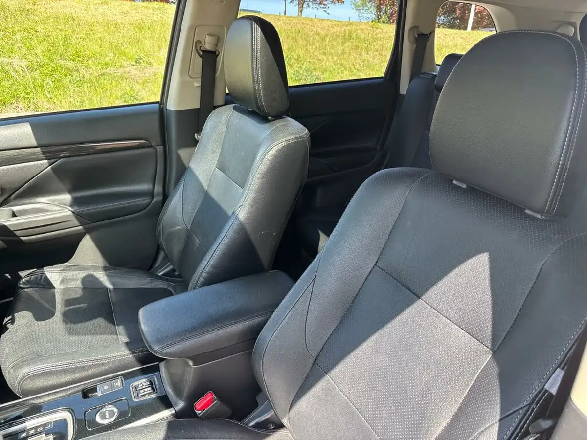 2018-mitsubishi-outlander-22di-d-4-leather-auto-big-22