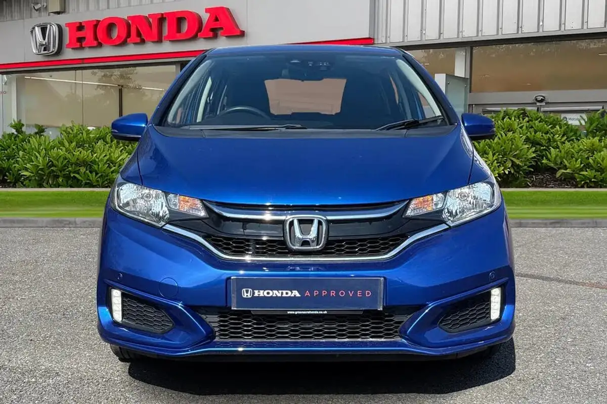 2019-honda-jazz-13-i-vtec-se-cvt-big-3