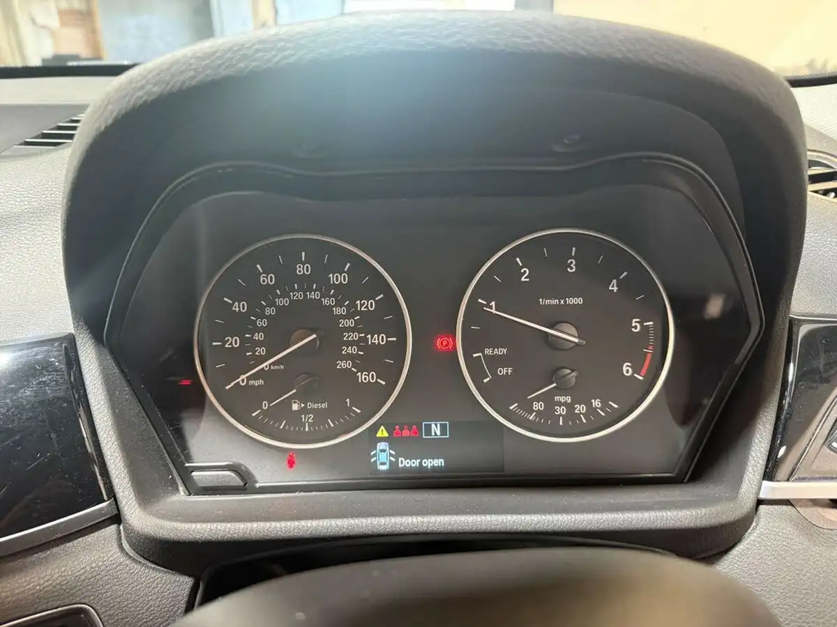 2018-bmw-x1-20td-sdrive18d-xline-ss-big-17