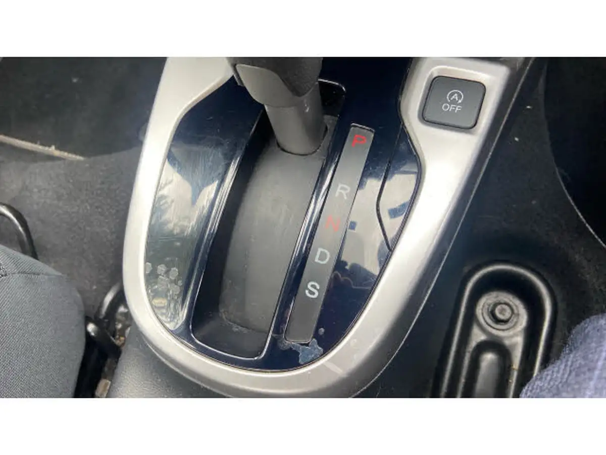 2018-honda-jazz-13-i-vtec-se-cvt-big-30
