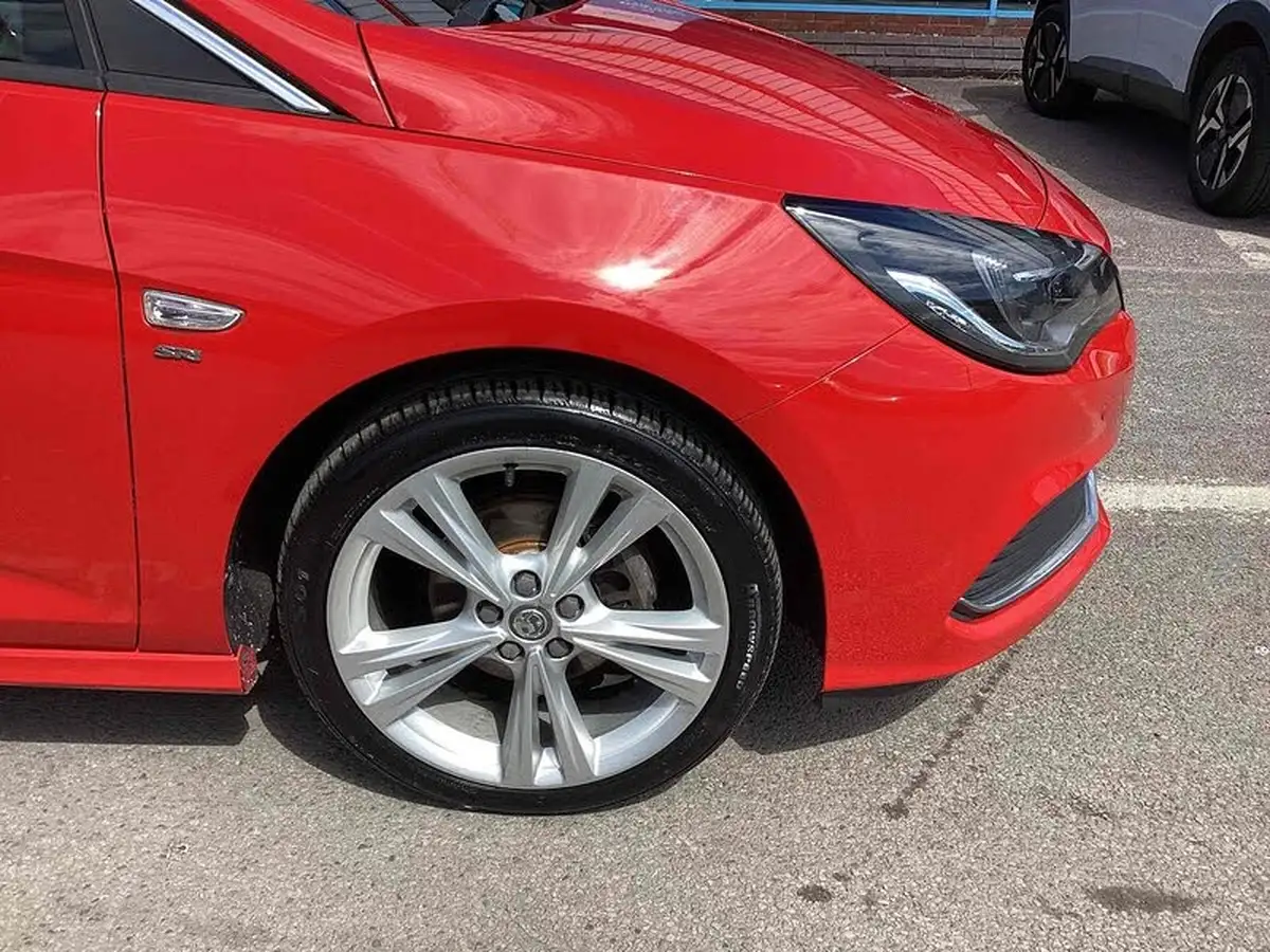 2017-vauxhall-astra-14i-16v-turbo-sri-vx-line-big-20