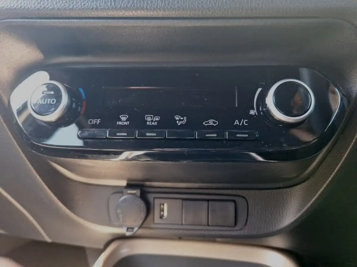 2023-toyota-aygo-x-10-vvt-i-edge-big-16