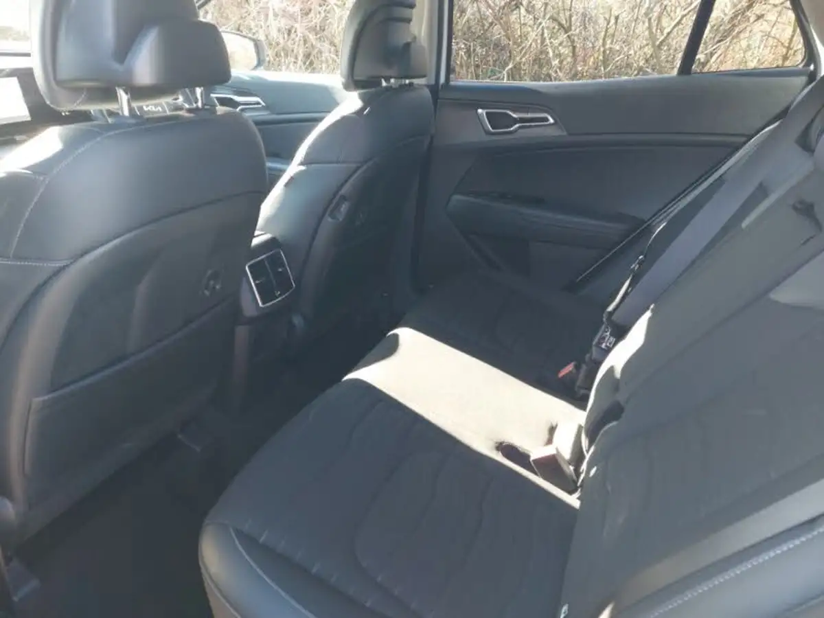 2022-kia-sportage-16-t-gdi-launch-edition-big-5