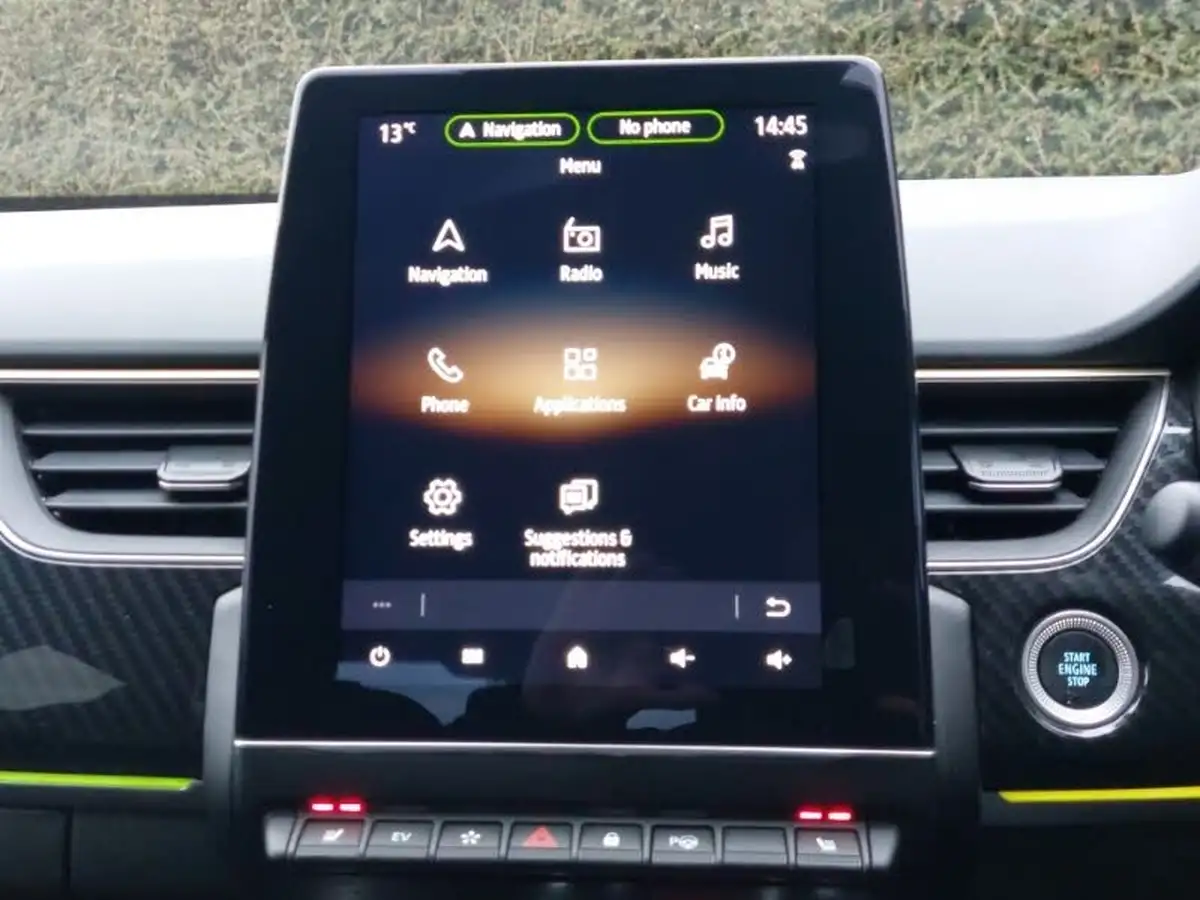 2023-renault-arkana-16-e-tech-engineered-big-11