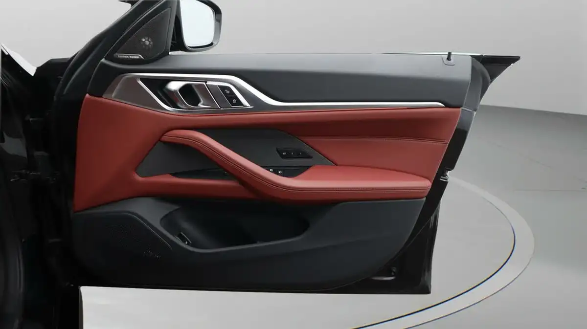 2022-bmw-i4-e-m50-big-15