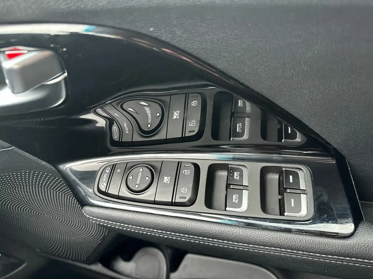 2022-kia-niro-16-gdi-3-156kwh-big-24
