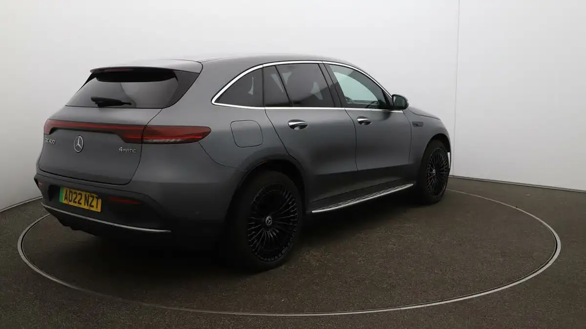 2022-mercedes-benz-eqc-e-eqc-400-amg-line-premium-plus-big-57