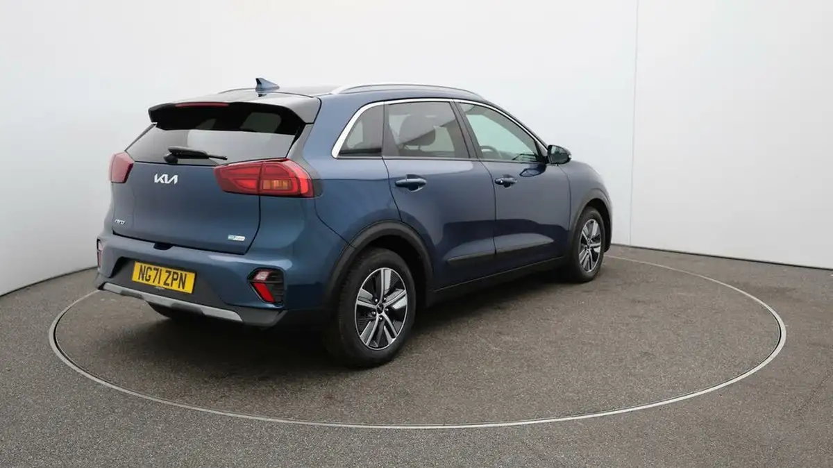 2022-kia-niro-16-gdi-2-139bhp-156kwh-big-7