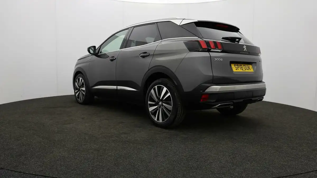 2018-peugeot-3008-suv-16-thp-gt-line-premium-big-70