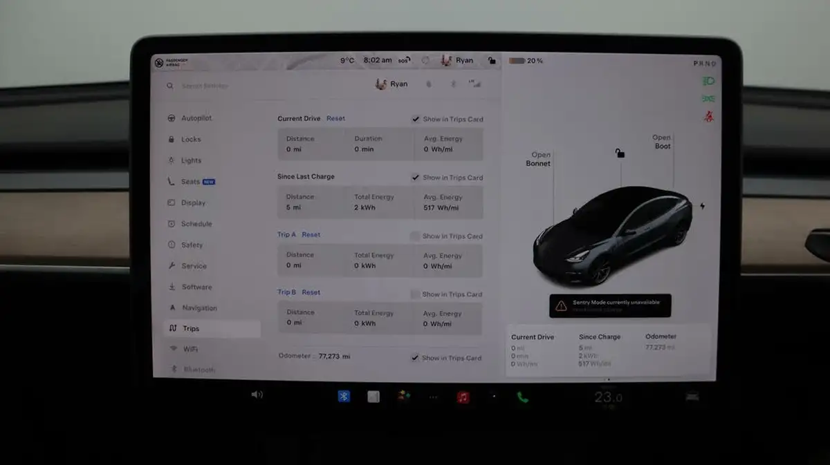 2021-tesla-model-3-e-long-range-awd-big-10