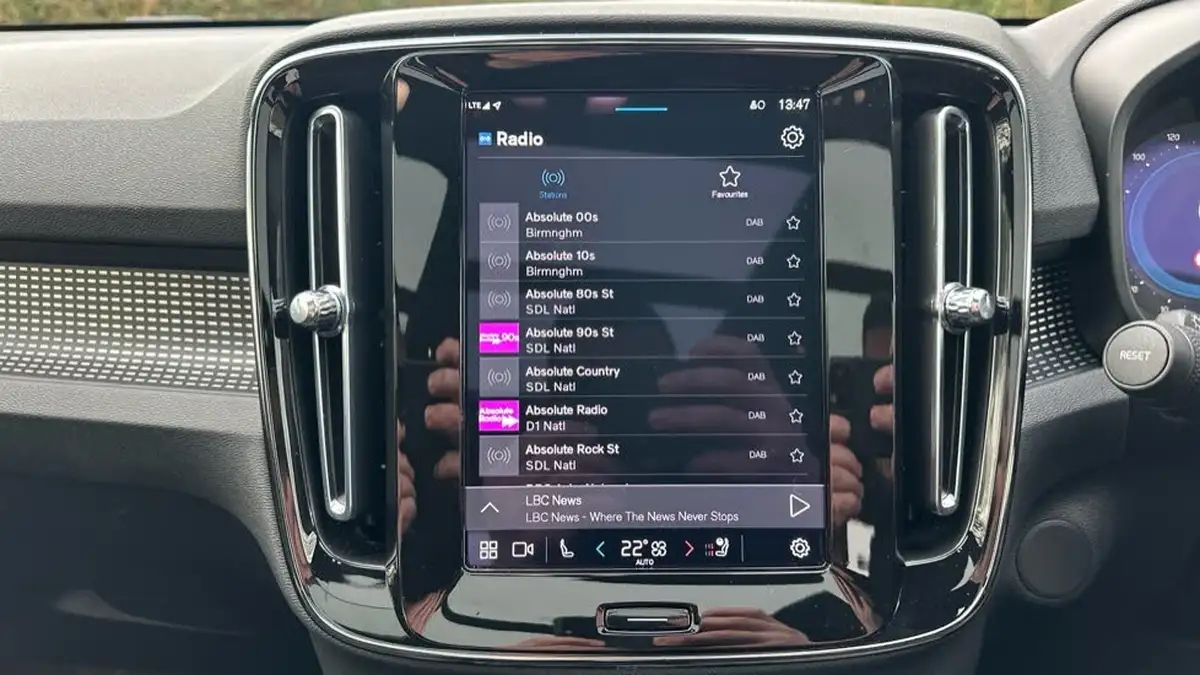 2022-volvo-xc40-e-recharge-pro-big-28