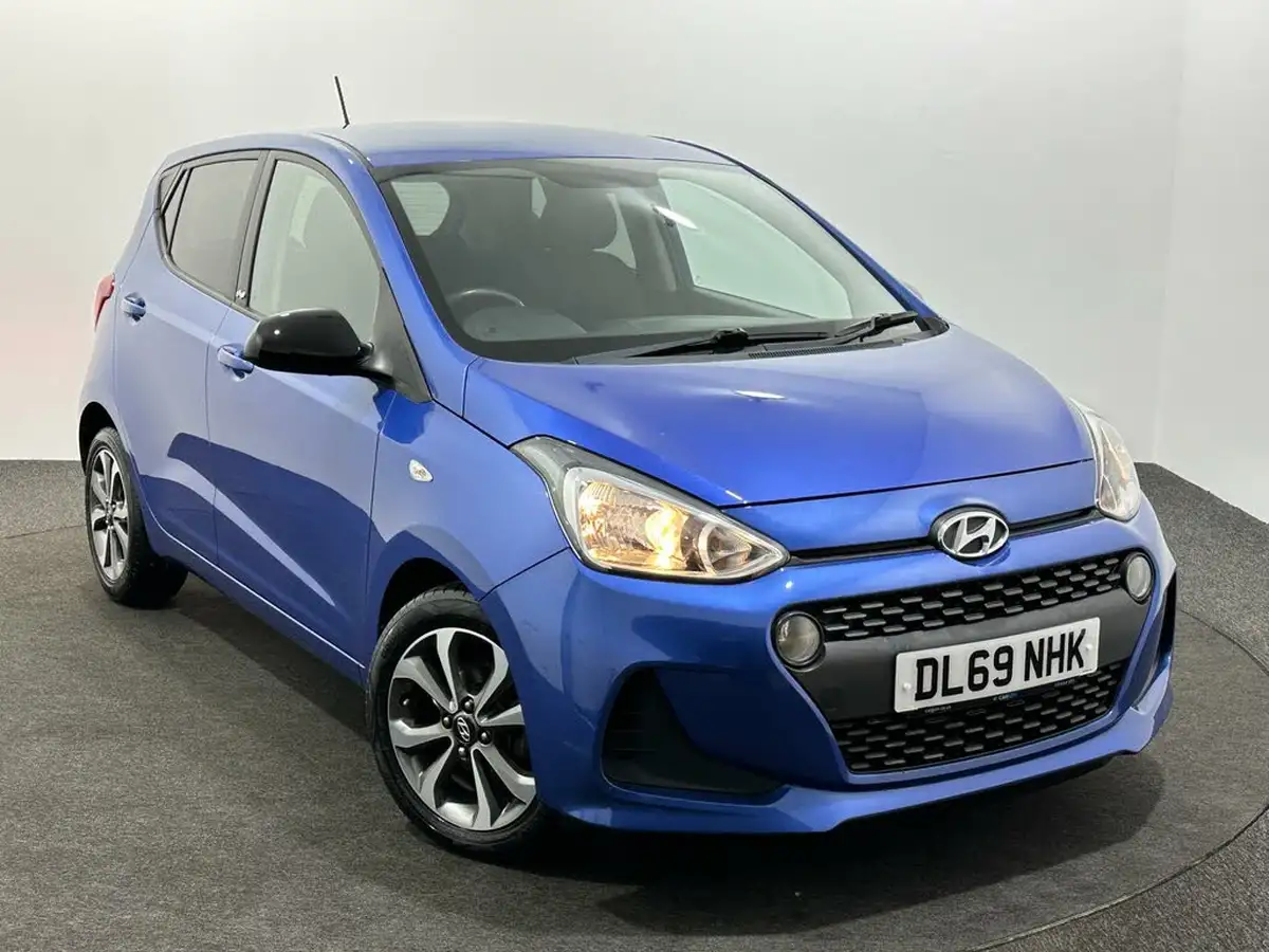 2019-hyundai-i10-10-play-big-48