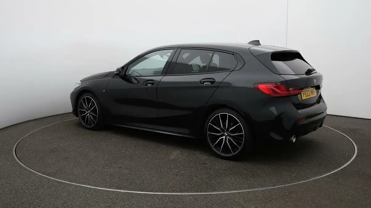 2022-bmw-1-series-15-118i-m-sport-lcp-dct-big-27