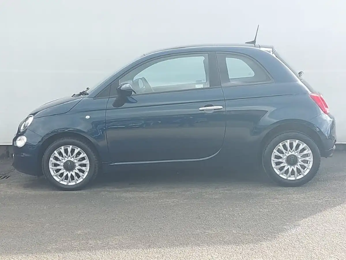 2020-fiat-500-10-lounge-big-3