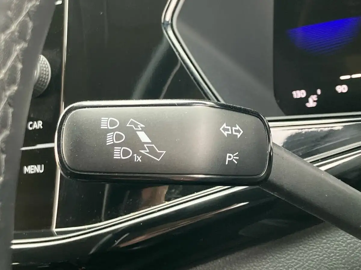 2023-volkswagen-t-cross-10-tsi-black-edition-95ps-big-35