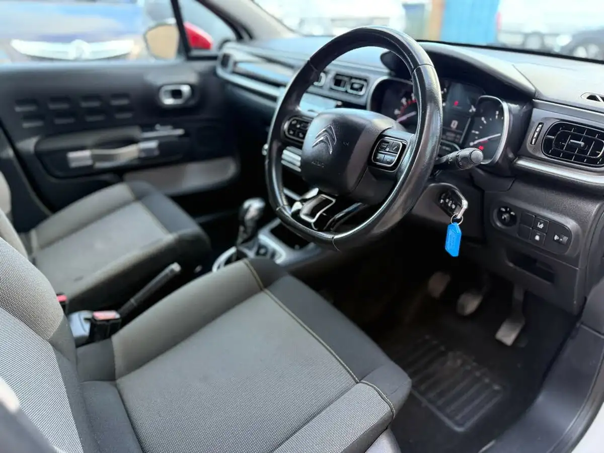 2017-citroen-c3-12-puretech-flair-82ps-big-11