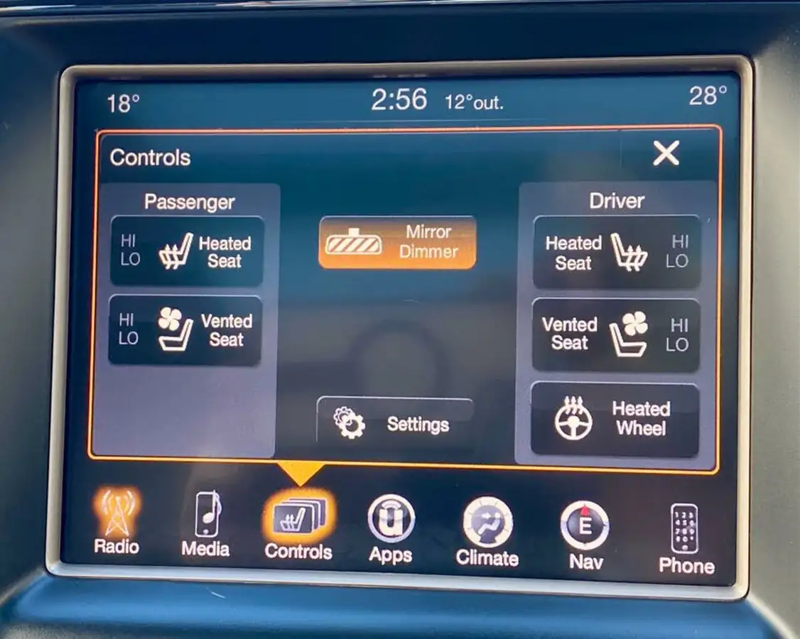 2014-jeep-grand-cherokee-30crd-overland-big-25