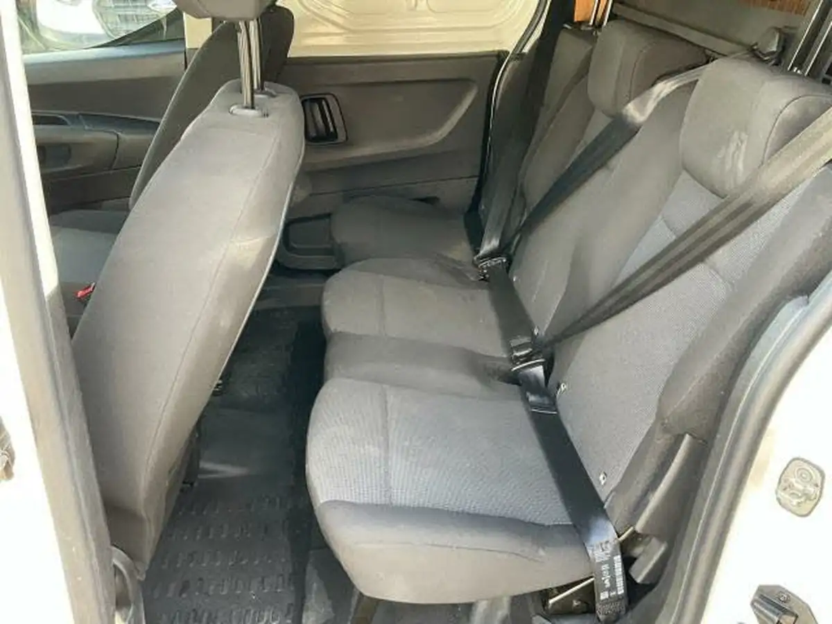 2021-peugeot-partner-15-bluehdi-950-professional-100ps-eu6dt-long-panel-big-6
