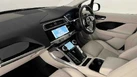 2022-jaguar-i-pace-ev400-se-small-8
