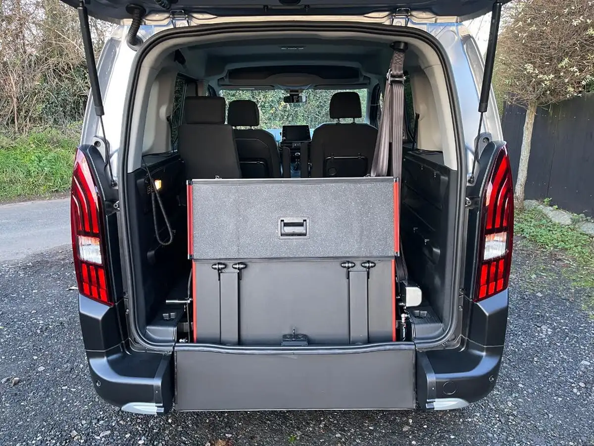 2023-peugeot-rifter-15-bluehdi-allure-100bhp-standardss-big-4