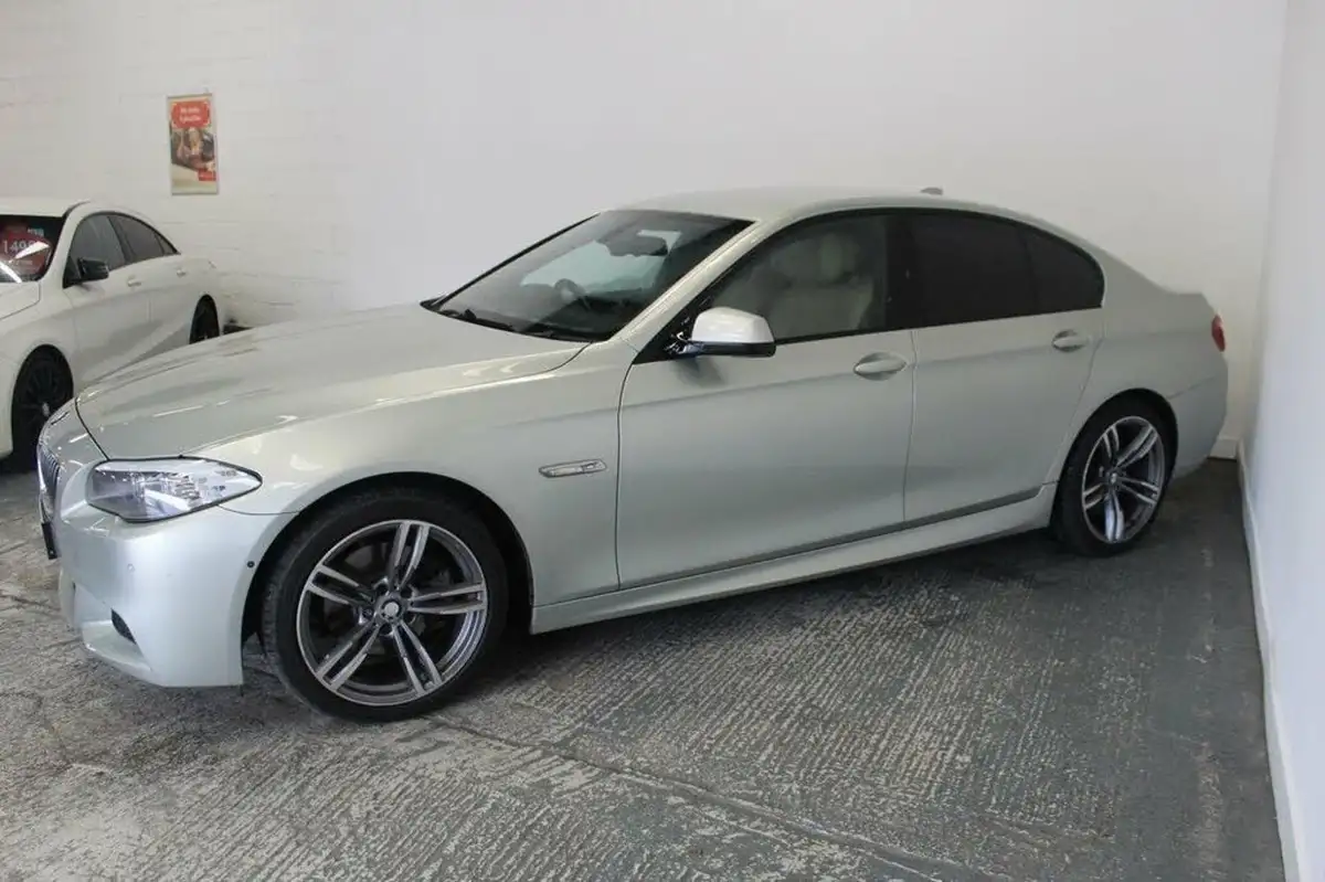 2012-bmw-5-series-20td-520d-m-sport-184bhp-blueperformance-saloon-4d-auto-big-3
