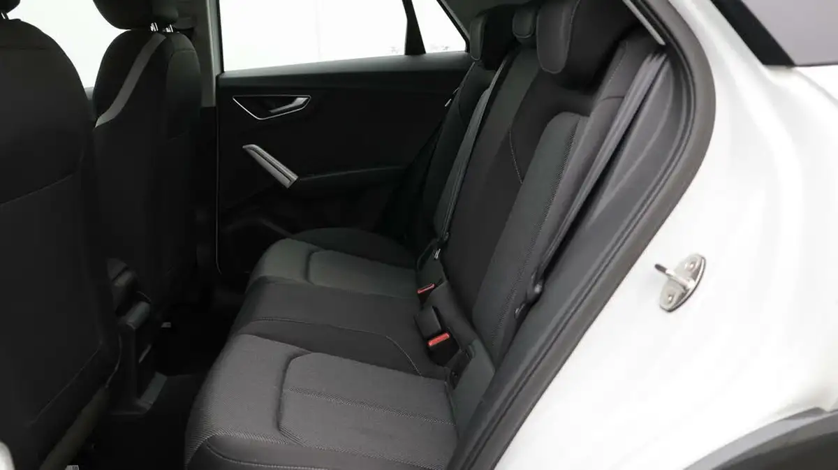 2022-audi-q2-15-35-tfsi-sport-big-16
