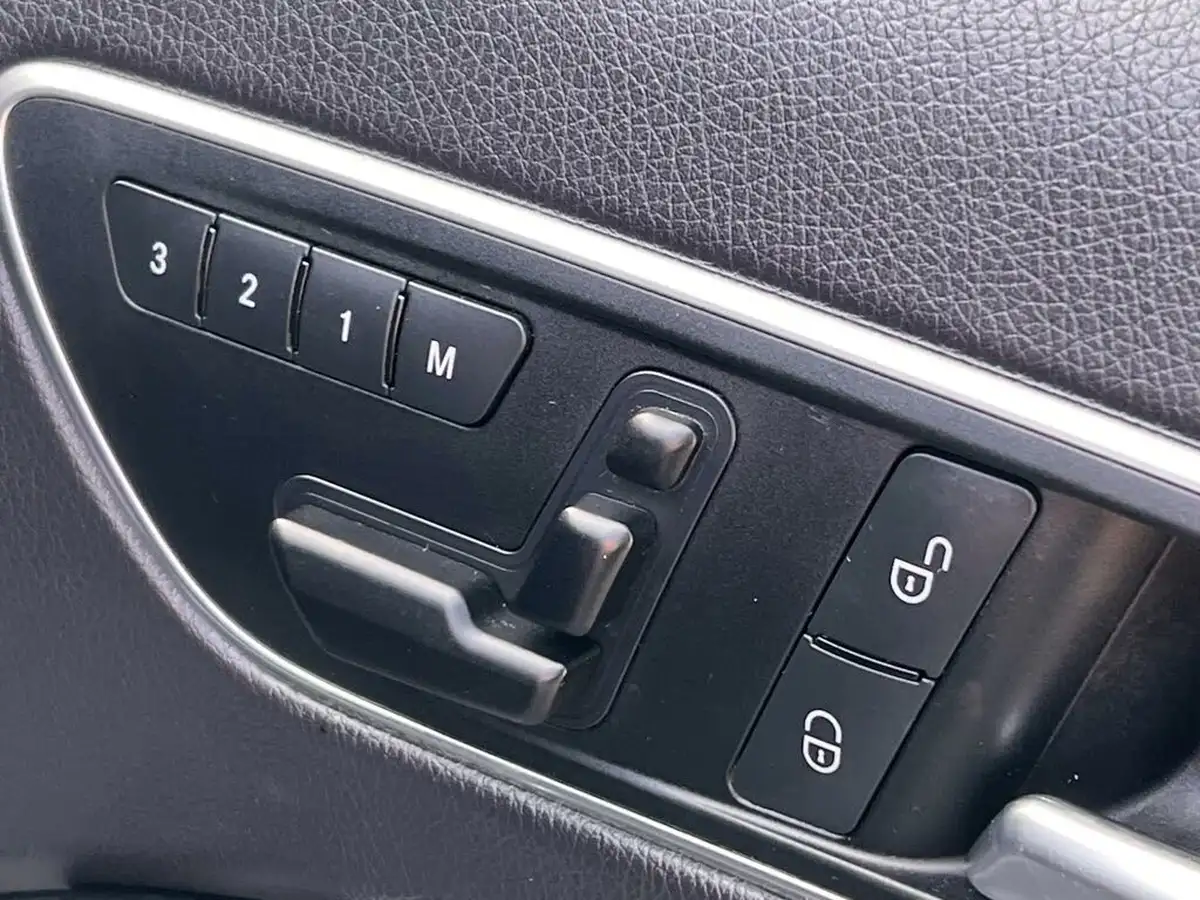 2020-tesla-model-3-e-performance-big-46