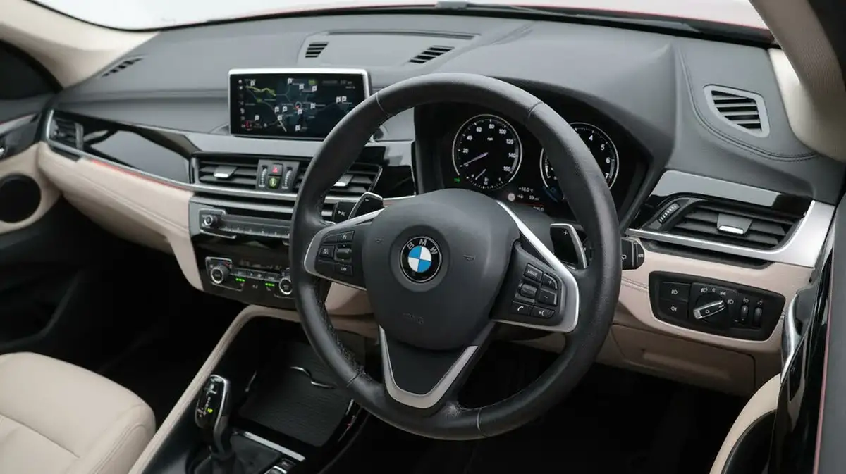 2019-bmw-x1-20-xdrive20i-xline-big-9