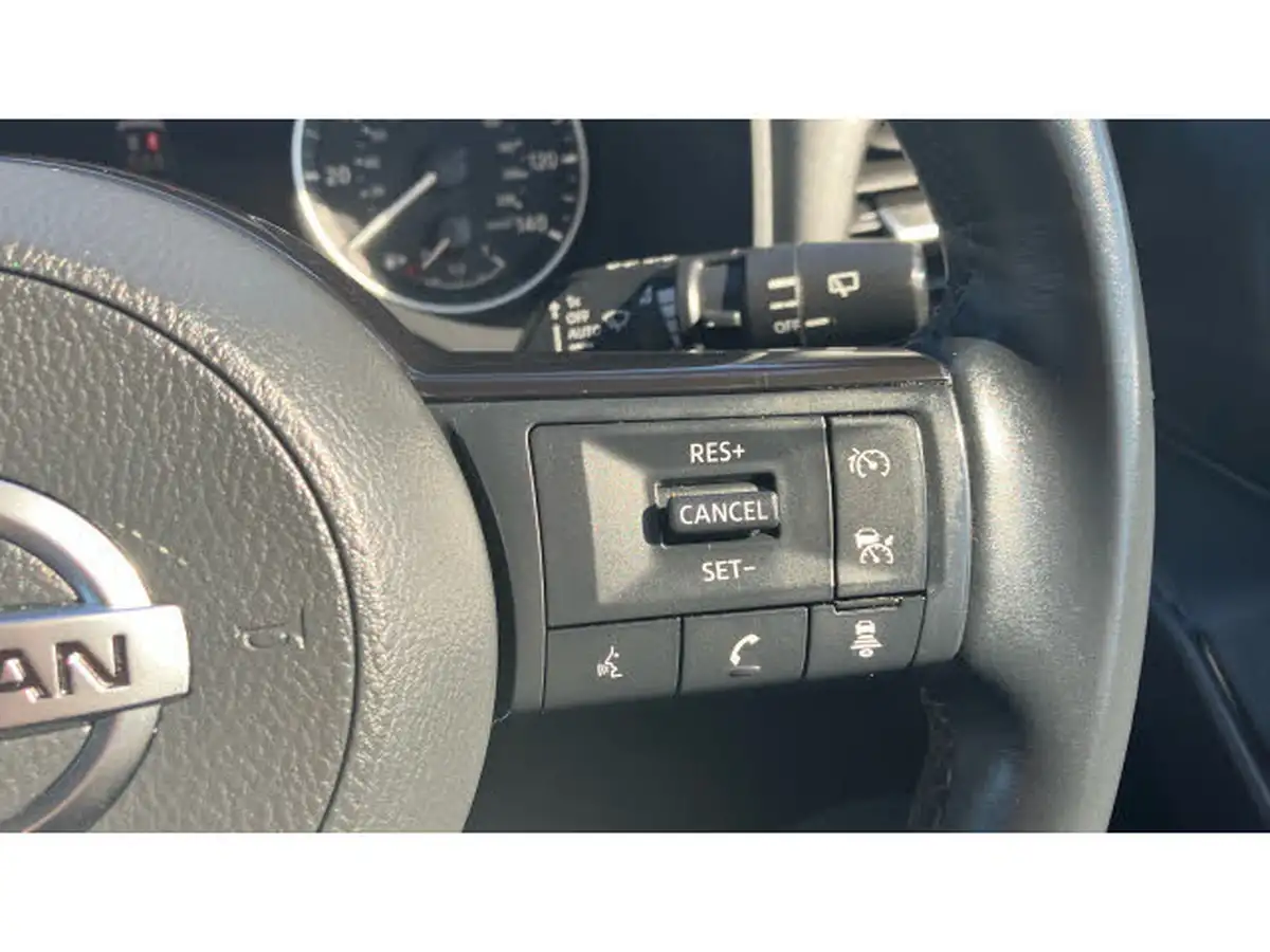 2022-nissan-qashqai-13-dig-t-acenta-premium-140ps-big-21