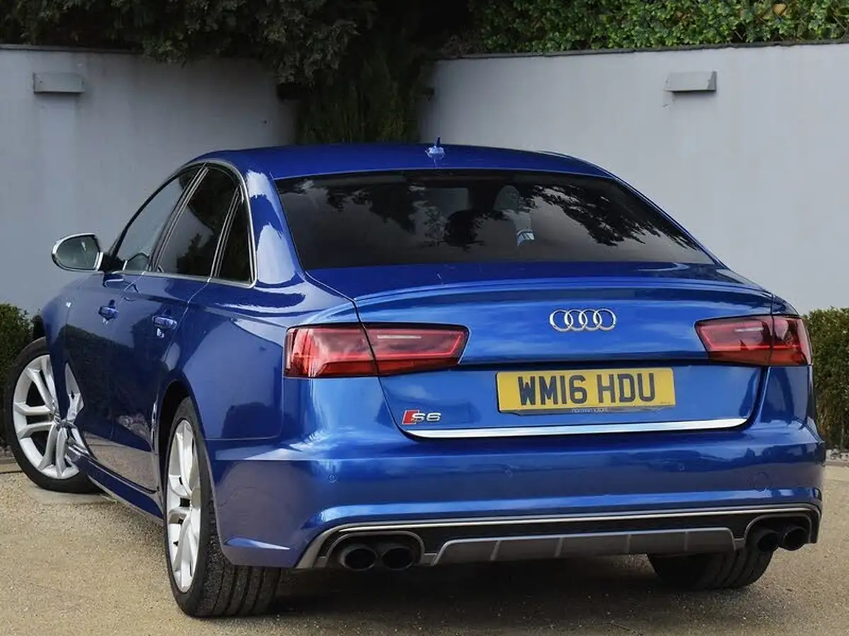 2016-audi-s6-saloon-40-quattro-big-7