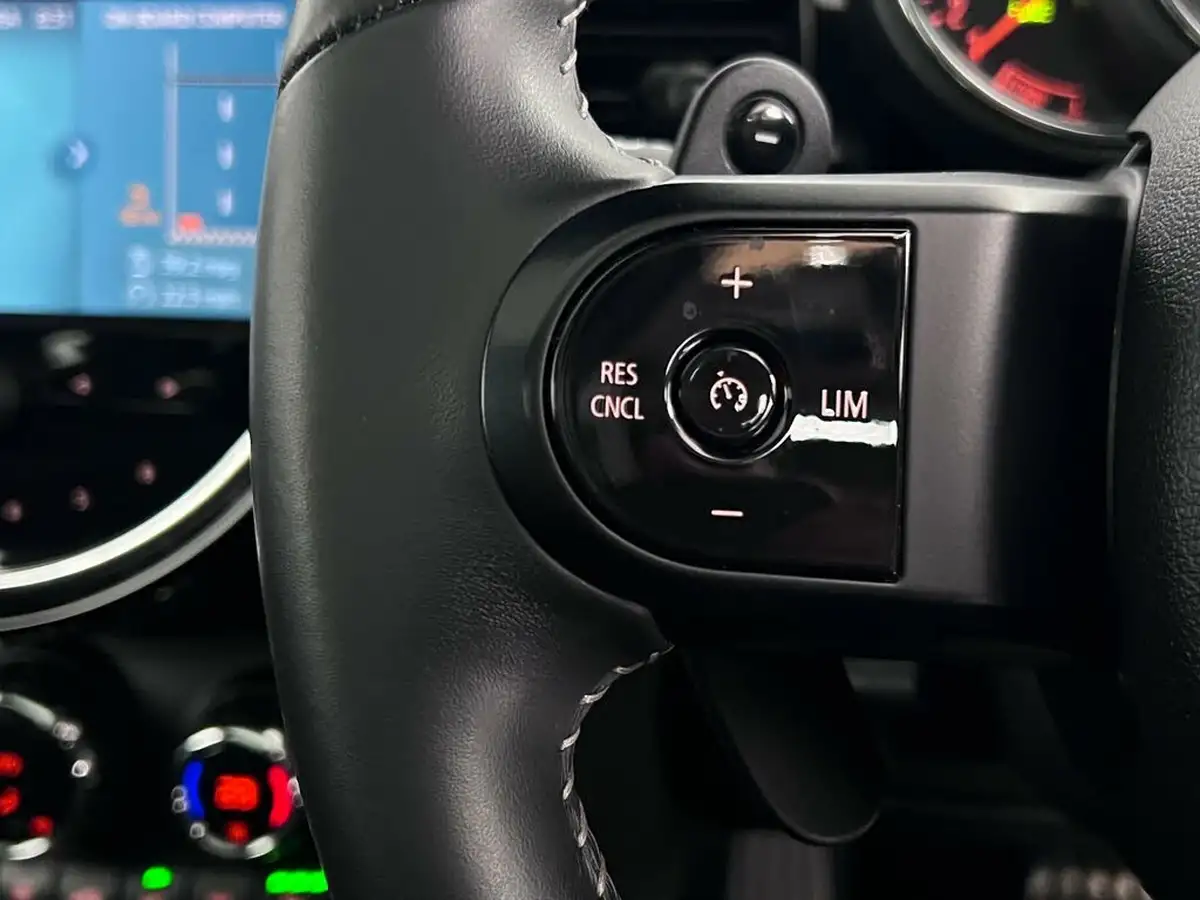 2022-mini-cooper-20-cooper-s-sport-premium-hatchback-3d-auto-big-11