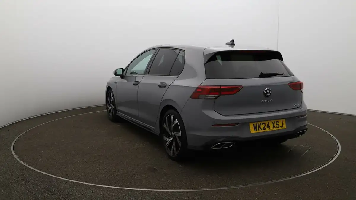 2024-volkswagen-golf-15-etsi-r-line-evo-hatchback-big-54