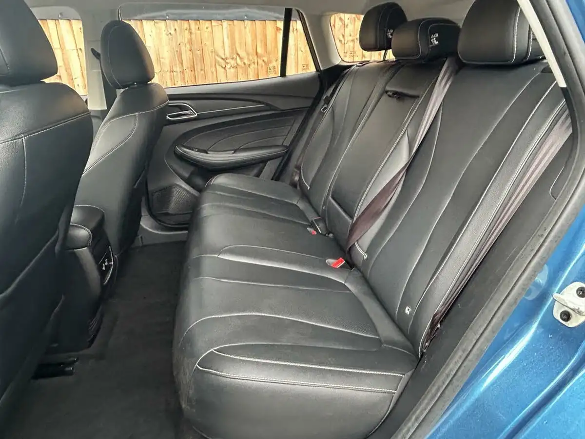 2021-mg-mg5-e-exclusive-ev-big-19