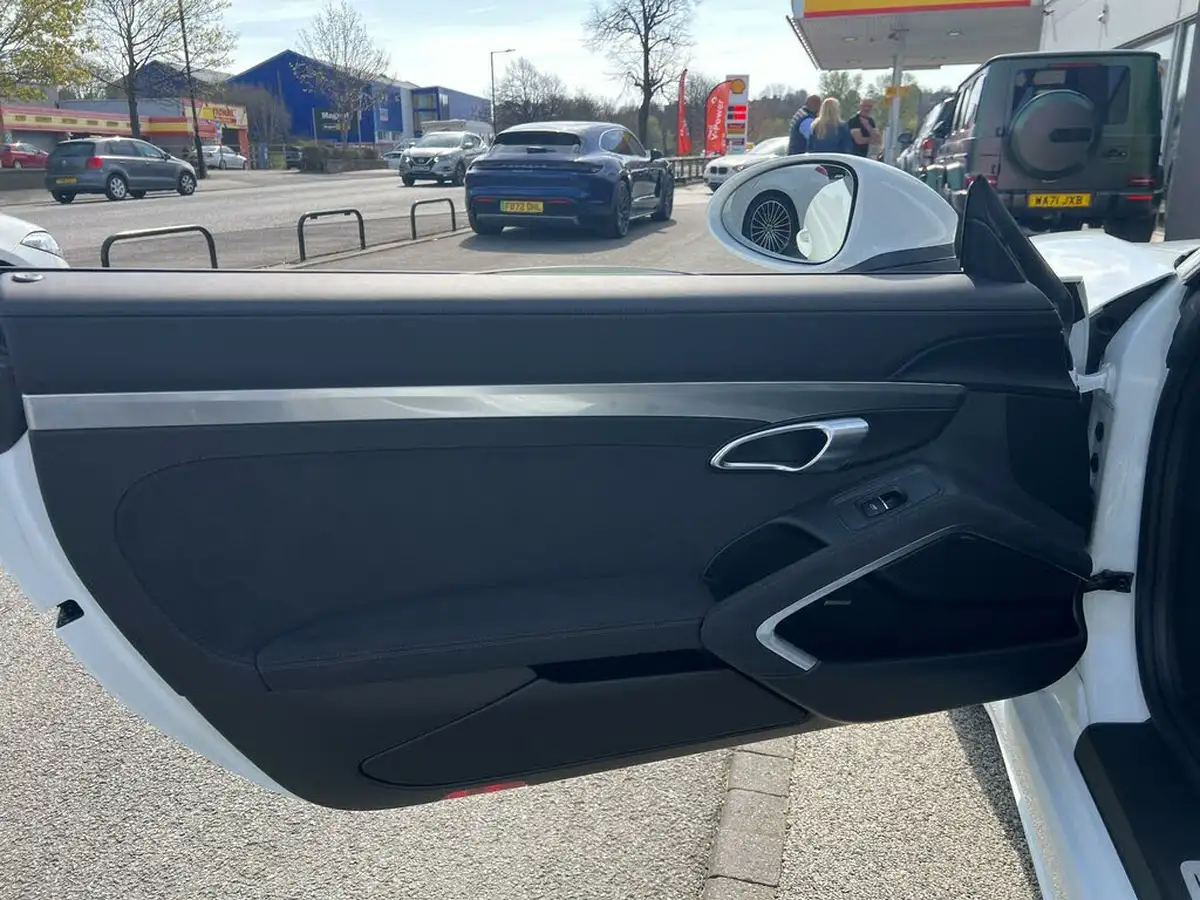 2024-porsche-boxster-718-40-boxster-gts-40-pdk-big-57