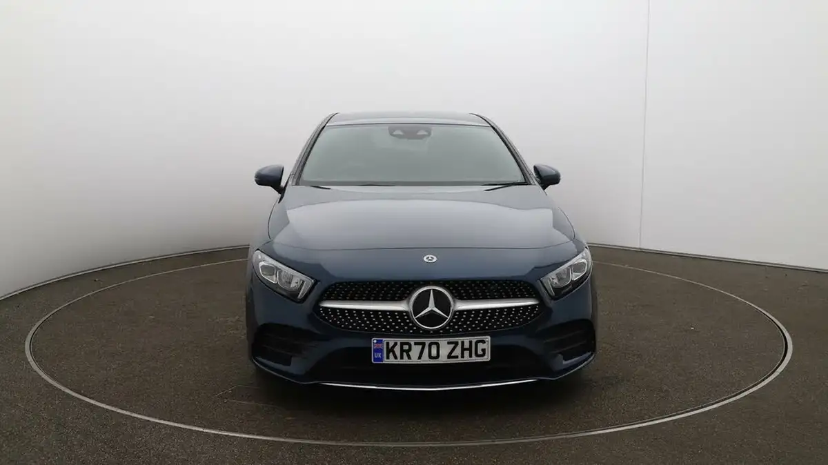 2020-mercedes-benz-a-class-20d-a200d-amg-line-premium-hatchback-5d-big-2
