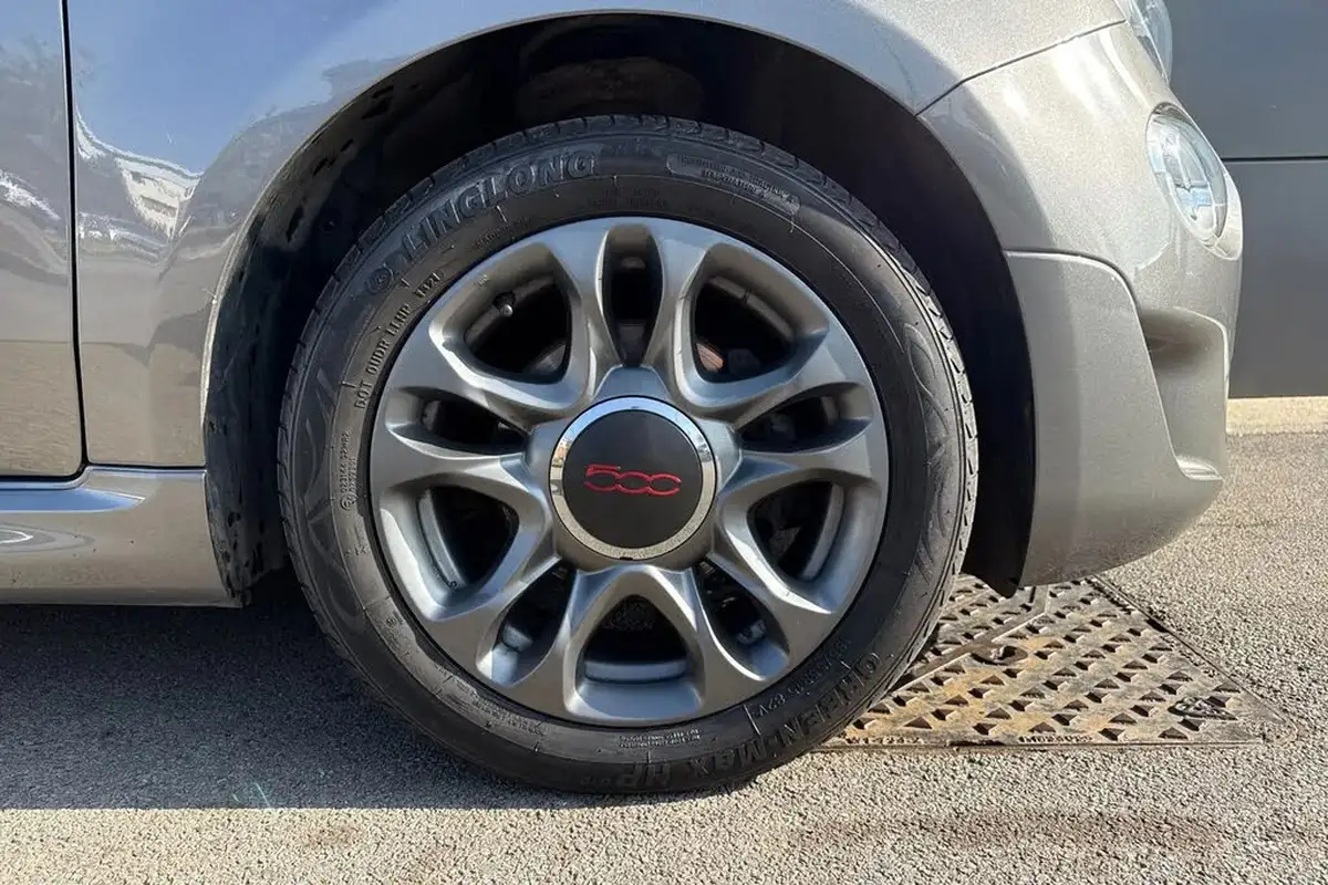 2019-fiat-500-12-s-big-11